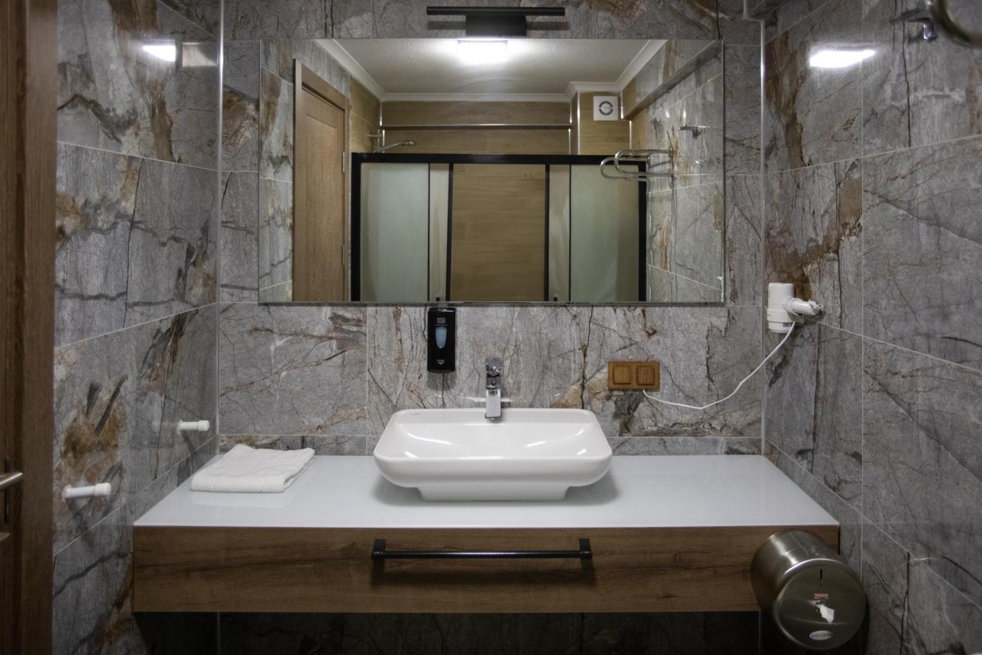 E87 Highway Otel Ören المظهر الخارجي الصورة